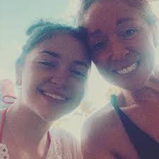 Elly Davis (@elly_davis04) • Instagram photos and videos