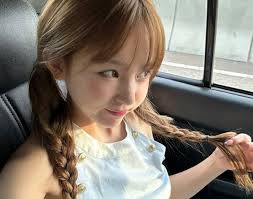 Khi gan bắt đầu cứng lại, khu vực đầu và mặt sẽ phát ra 5 tín hiệu cảnh báo