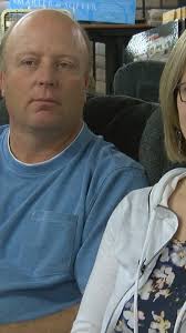 Owners of 118-year-old Farwell furniture makes difficult decision to close