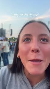 how much aura did we gain from this experience  #fyp#divorceddadmusic#creed#hottogo