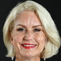 Amy Wikstrom's Instagram, Twitter & Facebook