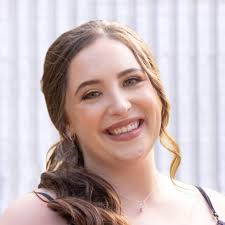 Marissa Marmolejo's Instagram, Twitter & Facebook