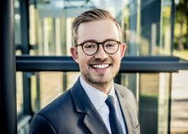 Harnessing the Power of AI: Small Businesses Tips Inspired by Fast-Food  Giants — Uncover Strategy