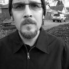 Ed Brubaker's Instagram, Twitter & Facebook