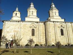 Daca esti in judetul bacau si iti place natura, nu trebuie sa ratezi lacurile de acolo. 10 Cele Mai Frumoase Locuri Din JudeÈul BacÄu