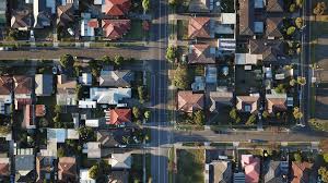 The market will crash at the end of this year or first quarter of 2020. Um Yeah So What S Happening With The Real Estate Market In 2020 Afford Anything