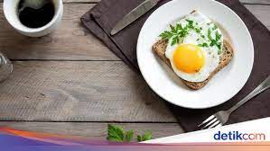 Telur rebus amat baik penggunaannya bagi mereka yang mengamalkan diet. Mana Yang Lebih Tinggi Kalorinya Telur Goreng Dengan Minyak Atau Margarin