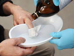 It neither donates fluid nor draws it away from the wound bed (blunt, 2001). How To Make Saline Solution At Home Ingredients And Uses