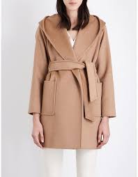 The italian fashion house has created a long list of coats that really can only be described as iconic. Prisposobimost Hipoteza Sila Max Mara Hooded Camel Hair Coat Alkemyinnovation Com
