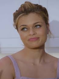 Jaymie Lee's Instagram, Twitter & Facebook