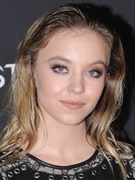 Sydney sweeney's height, weight, age, body statistics. Sydney Sweeney Age Net Worth Height Boyfriend Parents 2021 World Celebs Com