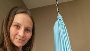 Amazon.com: Sensory Swing Indoor + 360° Swivel Hanger Hardware,  Double-Layer Lycra Indoor Swings for Kids to Play & Calm, Hanging Hammock  Therapy Swing for Autism Child with Special Needs : Patio, Lawn