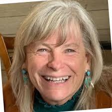 Elaine Sharitz's Instagram, Twitter & Facebook