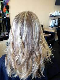 30 Trendy Haircuts For Women Over 30 To Try In 2021 Blonde Hair With Highlights Sandy Blonde Hair Ash Blonde Highlights