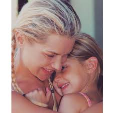 YOLANDA (@yolanda.hadid) • Instagram photos and videos