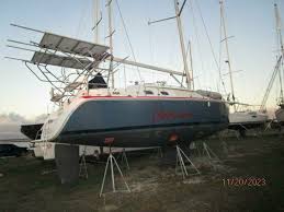 Siddhartha 2008 Hunter H41 Deck Salon 41 ft Sloop for sale