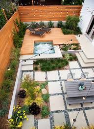 Terrassen Aus Holz Und Mit Trittsteinen Hinterhofideen Garten Gestalten Landschaftsdesign