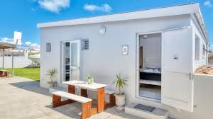 Struisbaai is a coastal settlement in south africa's western cape province. Struisbaai Holiday Rentals Comfortable Stopover In Struisbaai Best Price Guaranteed