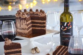 Layer Cake Tout Chocolat Buttercream Meringue Suisse Fashioncooking Recette En 2020 Tout Chocolat Cake Chocolat Gros Gateau Au Chocolat