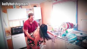 I surprise the stepmother in the kitchen and fuck her big ass