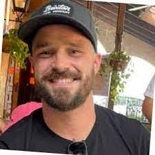 Jesse Bemis's Instagram, Twitter & Facebook