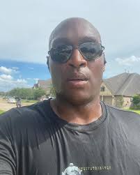 Cannot thank God enough for keeping my dad make it to 60yrs of life. I'm  also thankful he gives me the stamina to run 6 miles while my dad rode his  bike