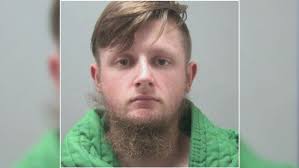 Condenan a 4 cadenas perpetuas al asesino de ocho personas en spas de  Atlanta