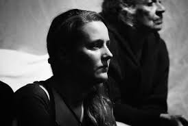 Admira la obra "Vendedora" del artista Jorge González Camarena. Esta  pintura forma parte de la colección del Museo de Arte Moderno de México.  #ComparteCultura