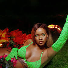 Pin On Celebrity Hot