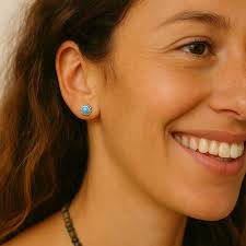 Small Tibetan TURQUOISE Round Shaped Sterling Silver Gemstone Stud Earrings  925