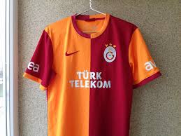 Fansedge offers 2017 galatasaray jerseys as well as full kits and training jerseys, so gear up for the next competition or pick up a jersey for as an unforgettable gift for a fellow fan. Galatasaray Home Football Shirt 2013 2014 Sponsored By Turk Telekom