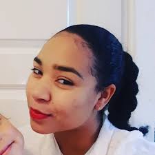 As the seasons change, the days get longer and the weather warms up, so  does our desire to explore! ☀️✈️ Head to vueling.com, and you could be  jetting off abroad this spring