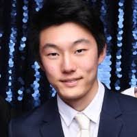 Harry Tong's Instagram, Twitter & Facebook