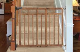 Our house was built in 2000. Summer Infant Banister Stair Gate With Dual Installation Kit Br R Exclusive Babies R Us Canada