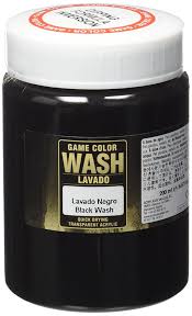 The washes are developed with a new resin, used for shadows and for the application of colors in layers. Vallejo Black Wash 200ml 73301