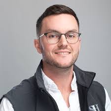 Keith Pease's Instagram, Twitter & Facebook