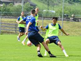 Er macht sein hobby zum beruf. Gqo74d68bv14am