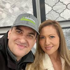 Omni Casey's Instagram, Twitter & Facebook