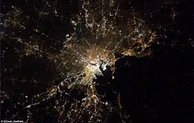 Astronaut Chris Hadfield's breathtaking photos of the Earth from ...