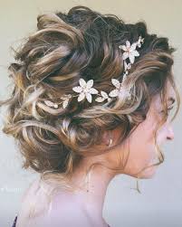 Flipping through wedding magazines or browsing pinterest boards, it's hard to find styles for natural hair. Curly Hair Bride All Products Are Discounted Cheaper Than Retail Price Free Delivery Returns Off 72