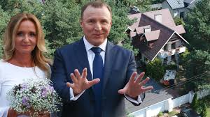 Wybranką jacka kurskiego jest joanna. Joanna I Jacek Kurscy Kupili Sobie Dom