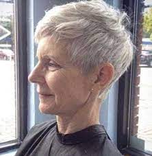 Kurzhaarfrisuren Fur Altere Frauen Mit Dunnem Haar 2019 2020 In 2021 Womens Hairstyles Short Hairstyles For Women Modern Short Hairstyles