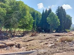 Das gab die polizei am samstag bekannt. Ktymhdbjkitaym