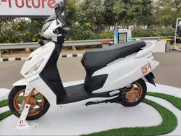The scooter's target audience is young working. Hero Maestro Electric Scooter India Launch Soon Zigwheels