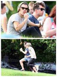 Grimshaw, 36, is leaving the station after virtually 14 years and began his last ever show, the drivetime slot, at 2pm on thursday. Harry Styles And Nick Grimshaw The Day Harry Wore The Full Body Suit Harry Edward Styles Nick Grimshaw Harry Styles