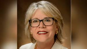 Retired teacher donates phonics tool kit to Marietta College students