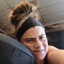 Rebekah Devine (@rebekahdevinee)