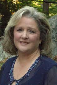 Bernadette Kelly Denoyer, 70, of Ridgefield, passed away peacefully at her  home