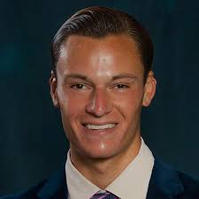 Eric Horwitz's Instagram, Twitter & Facebook