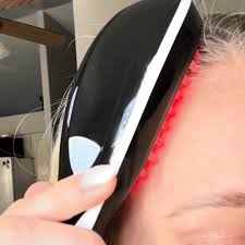 CEPILLO CAPILAR CON LUZ LOVVIA® – LOVVIA